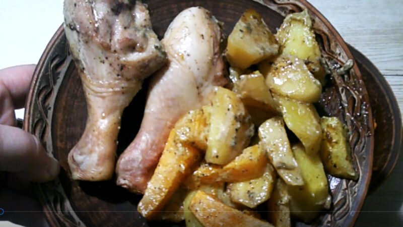 Картошка с тыквой и курицей