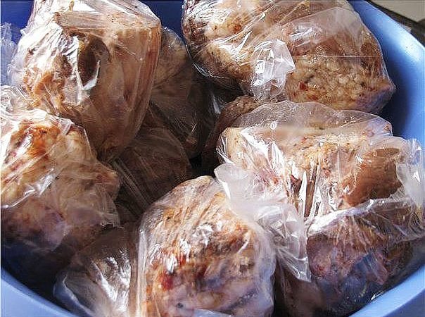 Сало в пакете