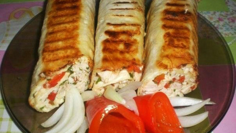 Хрустящие рулеты из лаваша