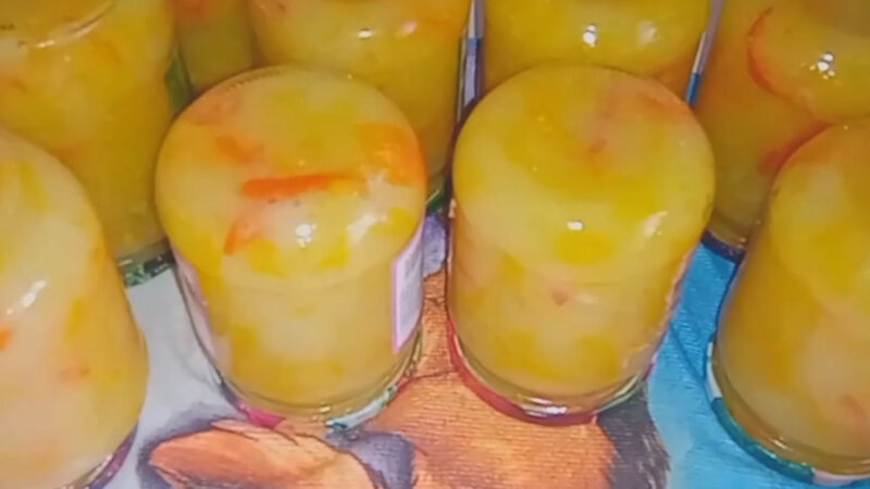 Салат из кабачков на зиму, как маринованная капуста