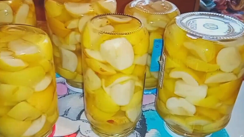 ЯБЛОКИ ДОЛЬКАМИ В СИРОПЕ НА ЗИМУ. Детвора любит их больше конфет!