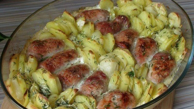 Мясные рулетики с картошкой в сливках