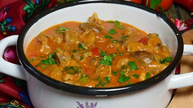 Рагу из куриных сердечек