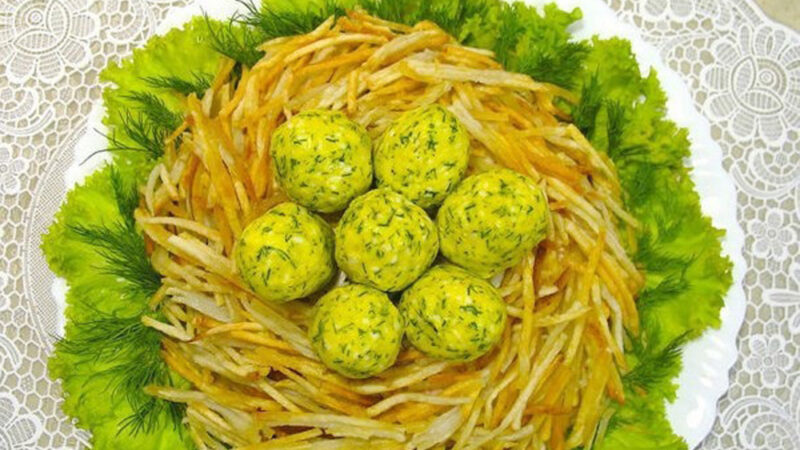 Салат “Гнездо Глухаря”