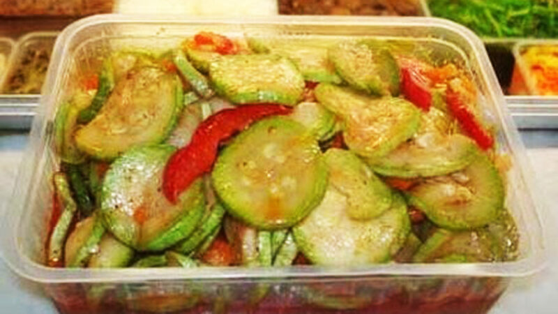 Кабачки по-корейски «улетают» первыми