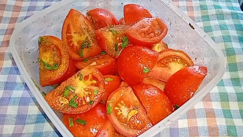 Острая закуска из помидоров🍅🍅🍅