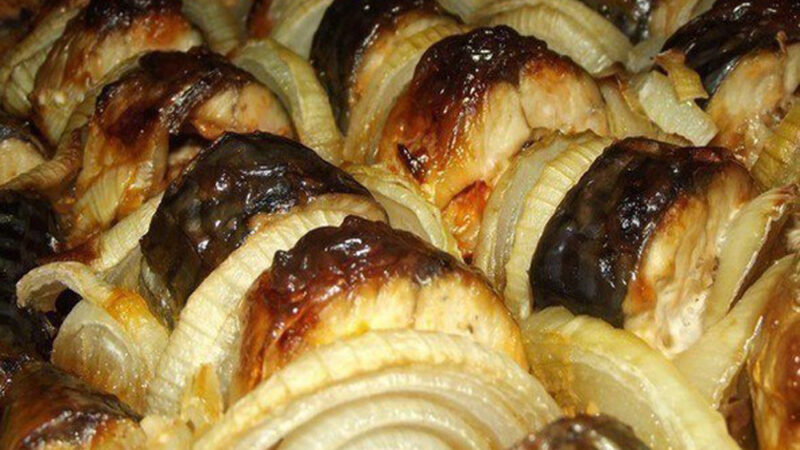 Скумбрия запеченная в духовке