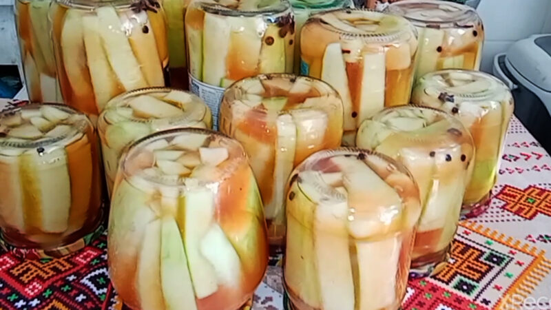 Как замариновать переросшие кабачки
