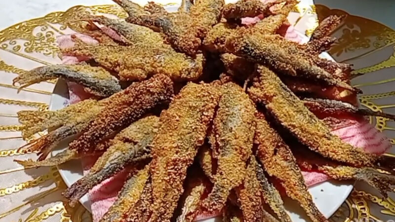 Как пожарить мелкую рыбу