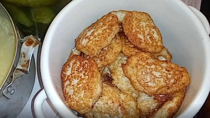 Котлетки из фарша и овсяной каши