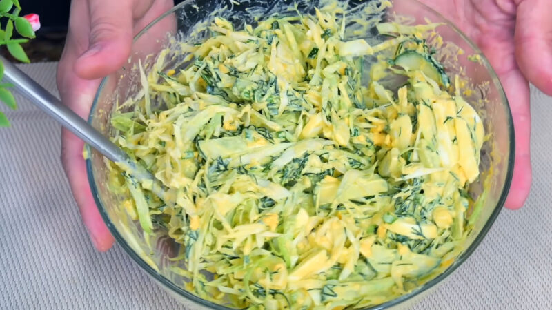 Необычный салат из капусты