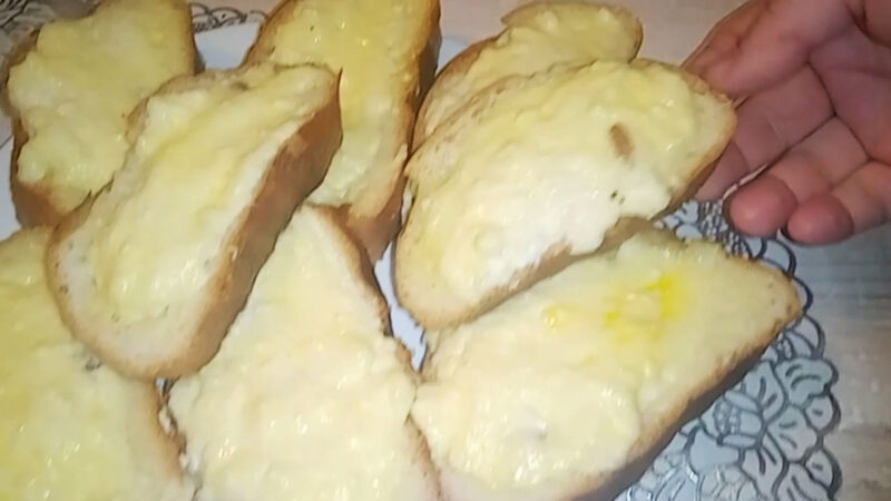 Ватрушки из батона и творожной массы