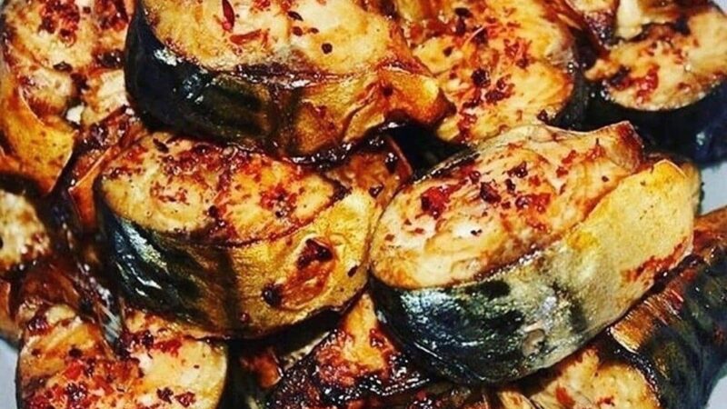 Скумбрия в паприке