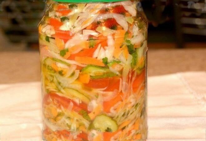 Вкусный салатик с хрустинкой