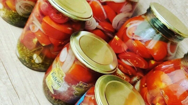 Маринованные помидоры «Пальчики оближешь»