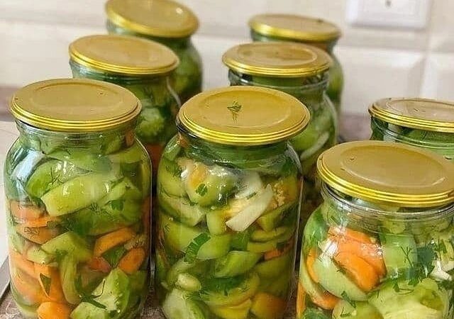 Закуска из зеленых помидоров