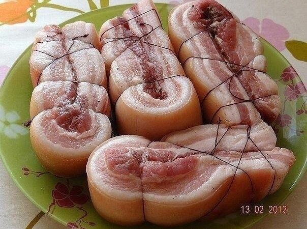 Вкусное вареное сало