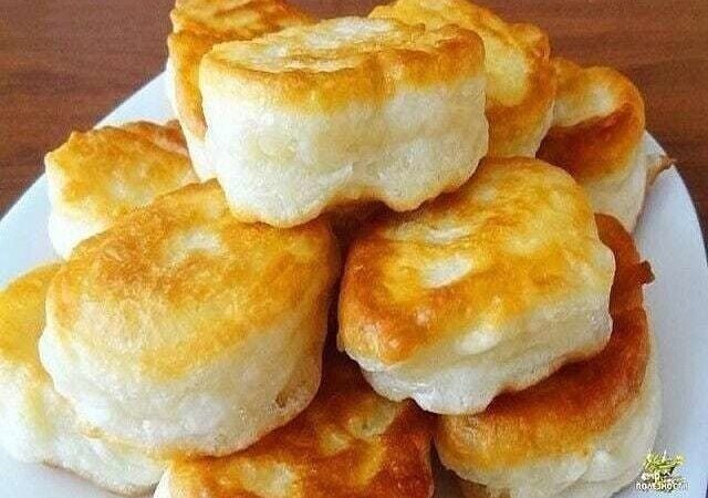 Бабушкины кефирные оладьи