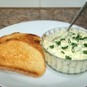 Вкуснейшая намазка на хлеб.