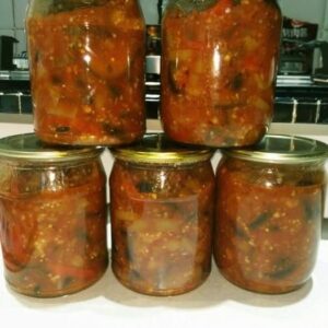 Гостро-солодкі баклажани з болгарським перцем