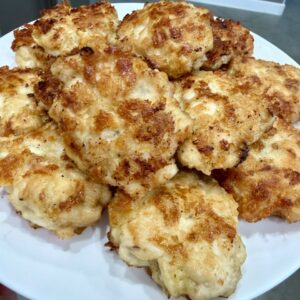Соковиті і ніжні котлети без зайвої мороки